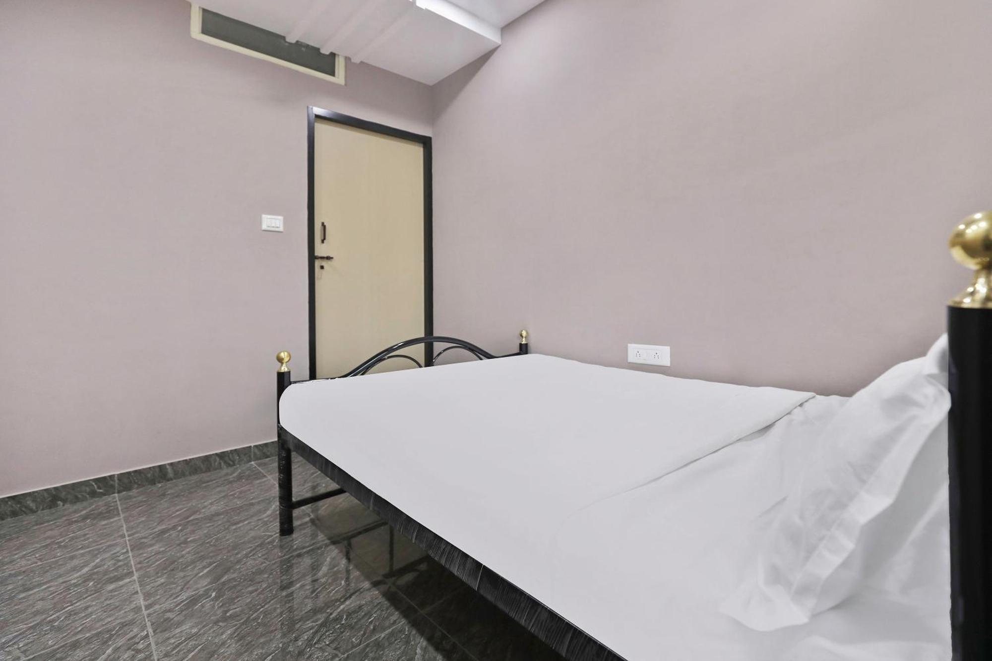 Hotel O Krishnaa Comforts Kanakapura Esterno foto