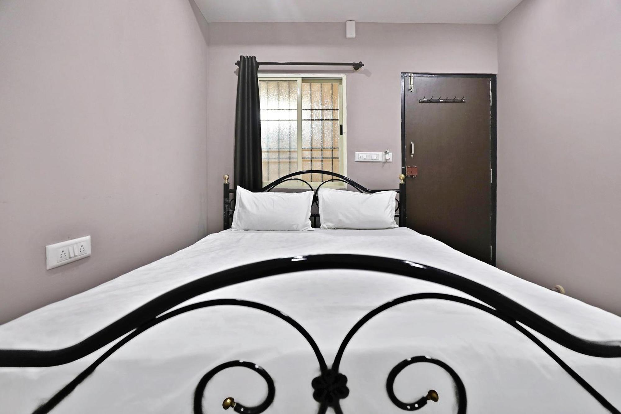 Hotel O Krishnaa Comforts Kanakapura Esterno foto